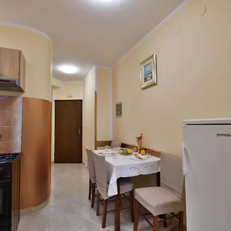 Apartament Mir