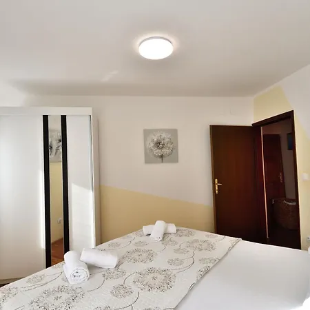 Mir Appartement *