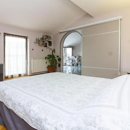 Mir Apartman
