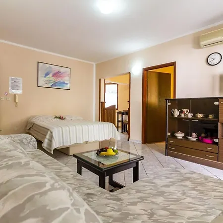 Mir Apartman Fazana