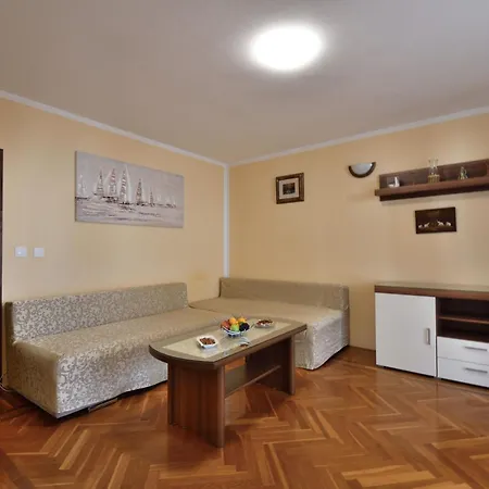Mir Apartment Fazana