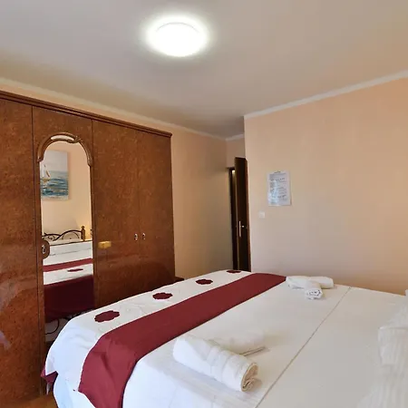 Mir Apartamento *